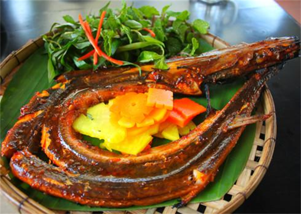 Cá Chìa Vôi Chiên Mắm Xoài