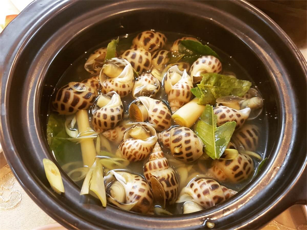 Ốc hương hấp sả/thái