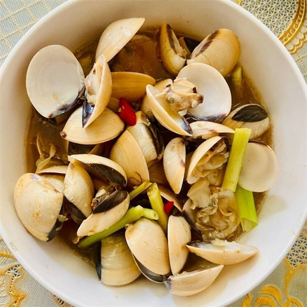 Nghêu hấp xả/thái