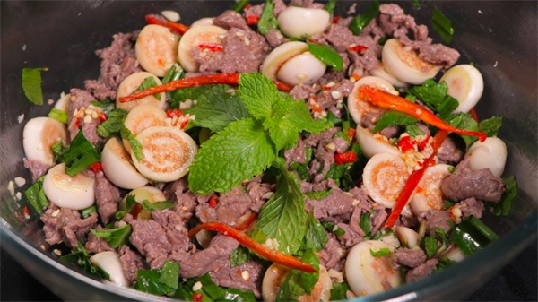 Gỏi Bò Cà Pháo Bánh Phồng