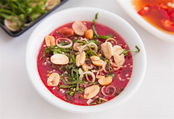 Bò Nhúng Mắm Ruốc