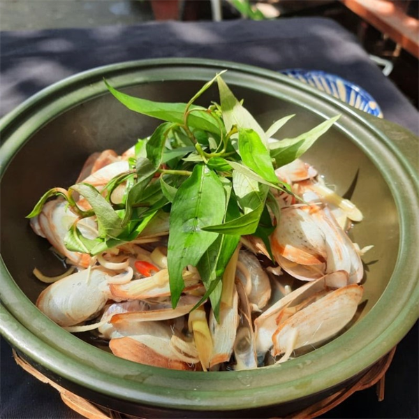 Ốc Vòi Hấp Gừng