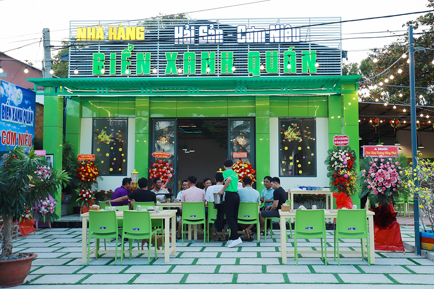 Nhà Hàng Cơm Niêu Hải Sản BIỂN XANH QUÁN